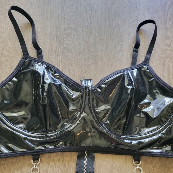 *SOLD* Black PU Bustier Top w/ Rhinestone Detail - NWOT - Picture 3 of 7
